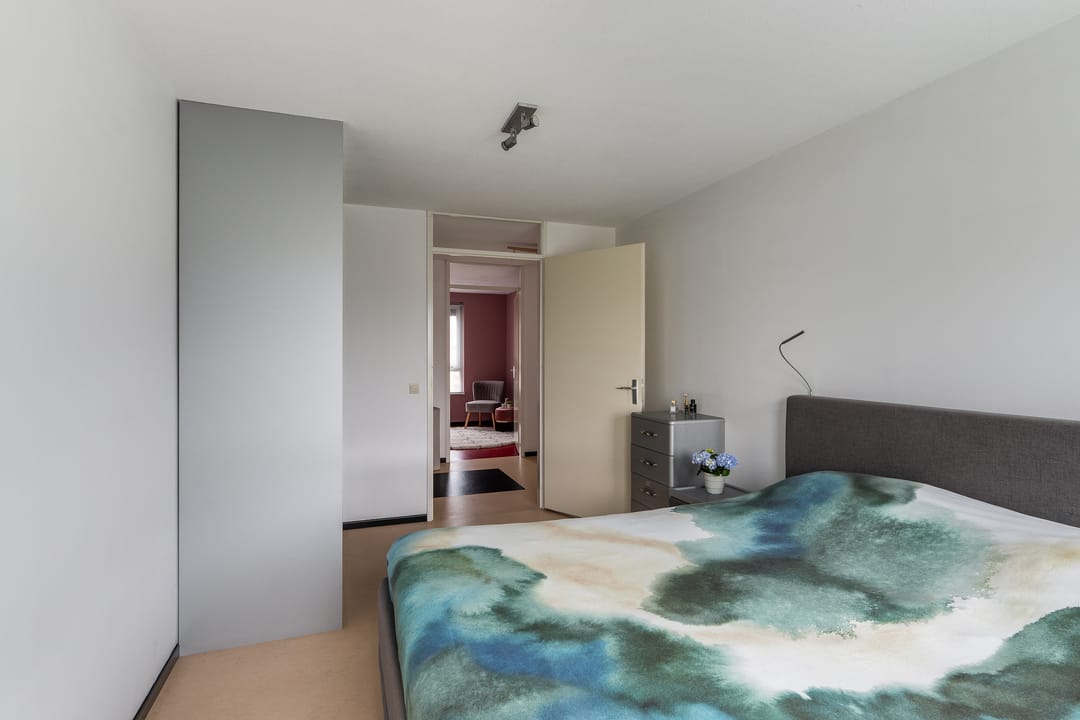 Photo 22 of Valkenierstraat 22