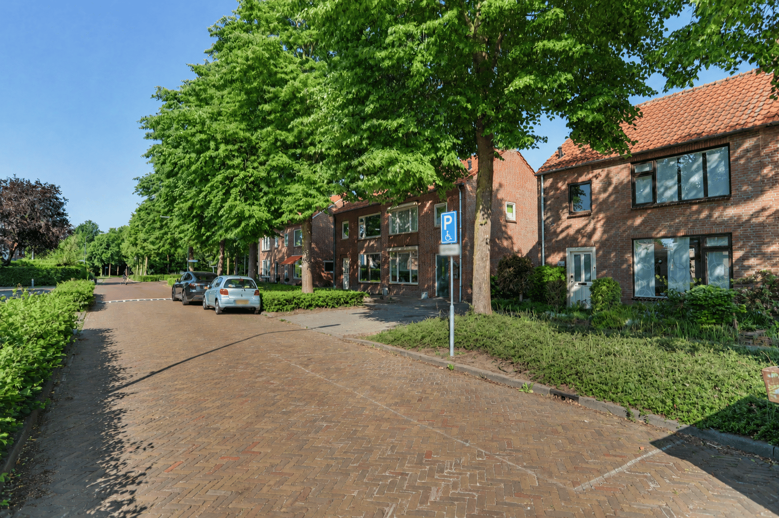 Photo 36 of Leeuweriklaan 24