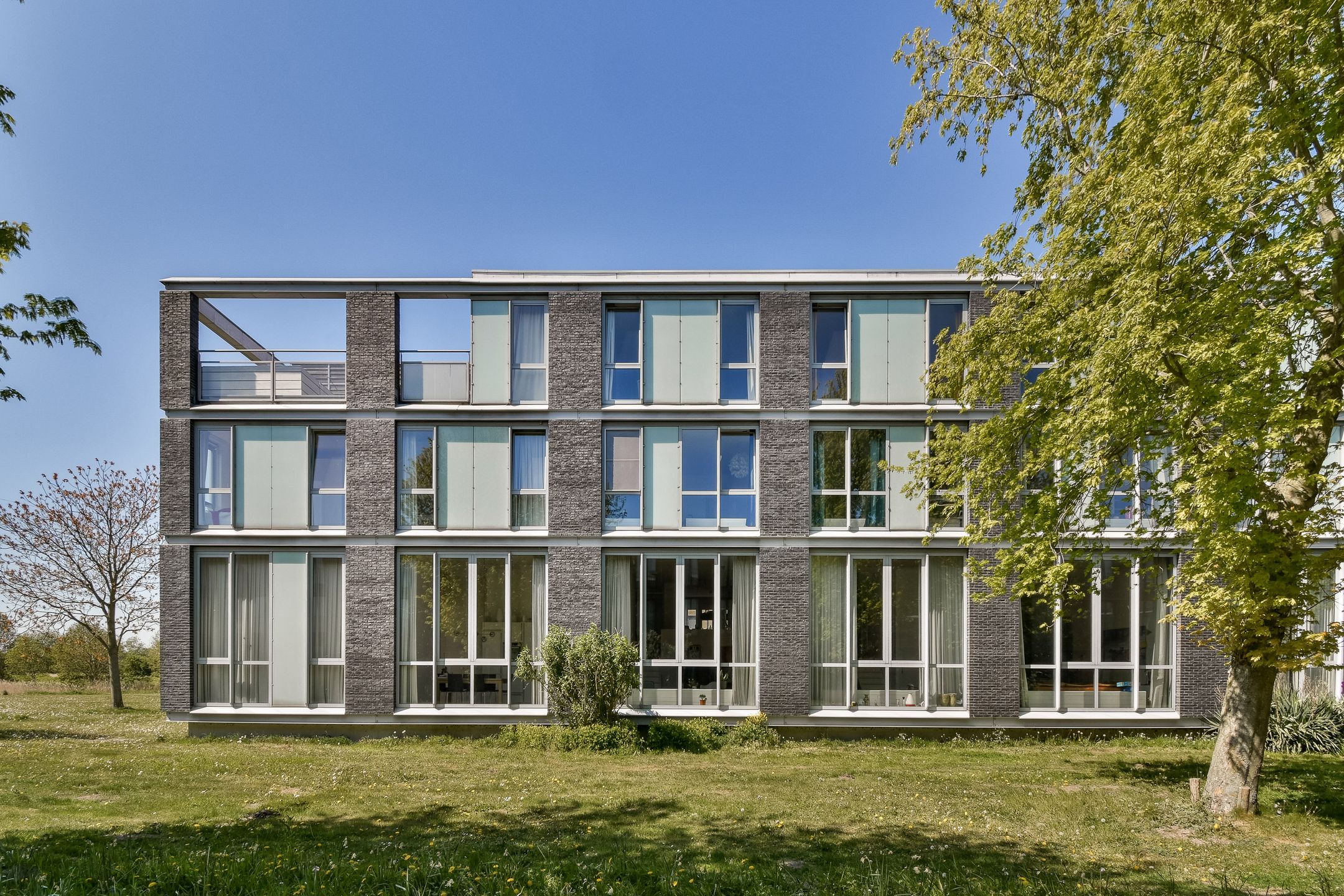 Oeverzeggestraat 28 