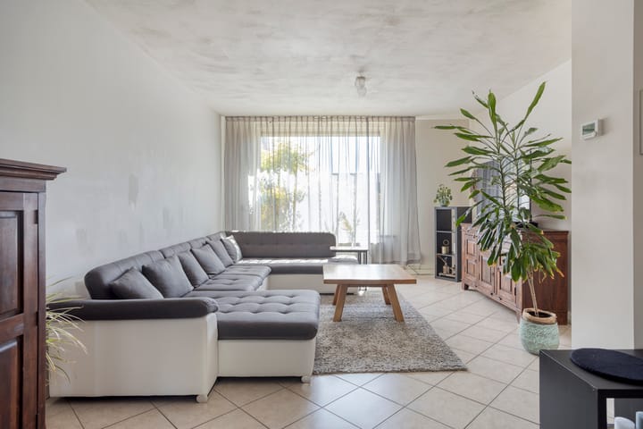 Hoekwoning te koop: Professor Gelissenstraat 20, Haelen