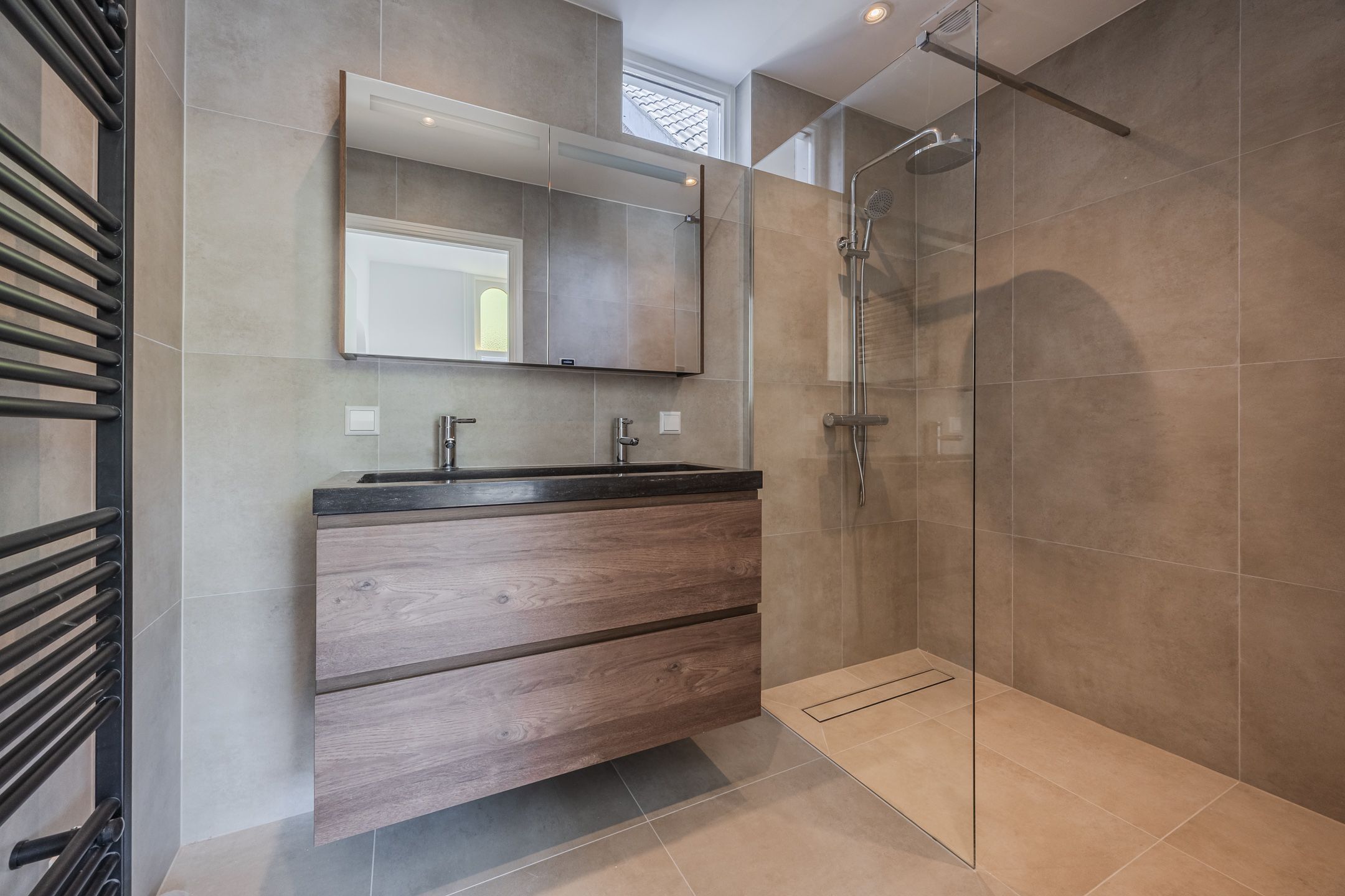 Photo 30 of Van Kinsbergenstraat 1-C