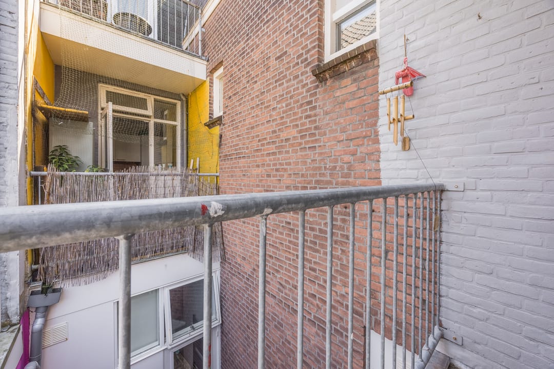 Photo 38 of Van Kinsbergenstraat 1-C