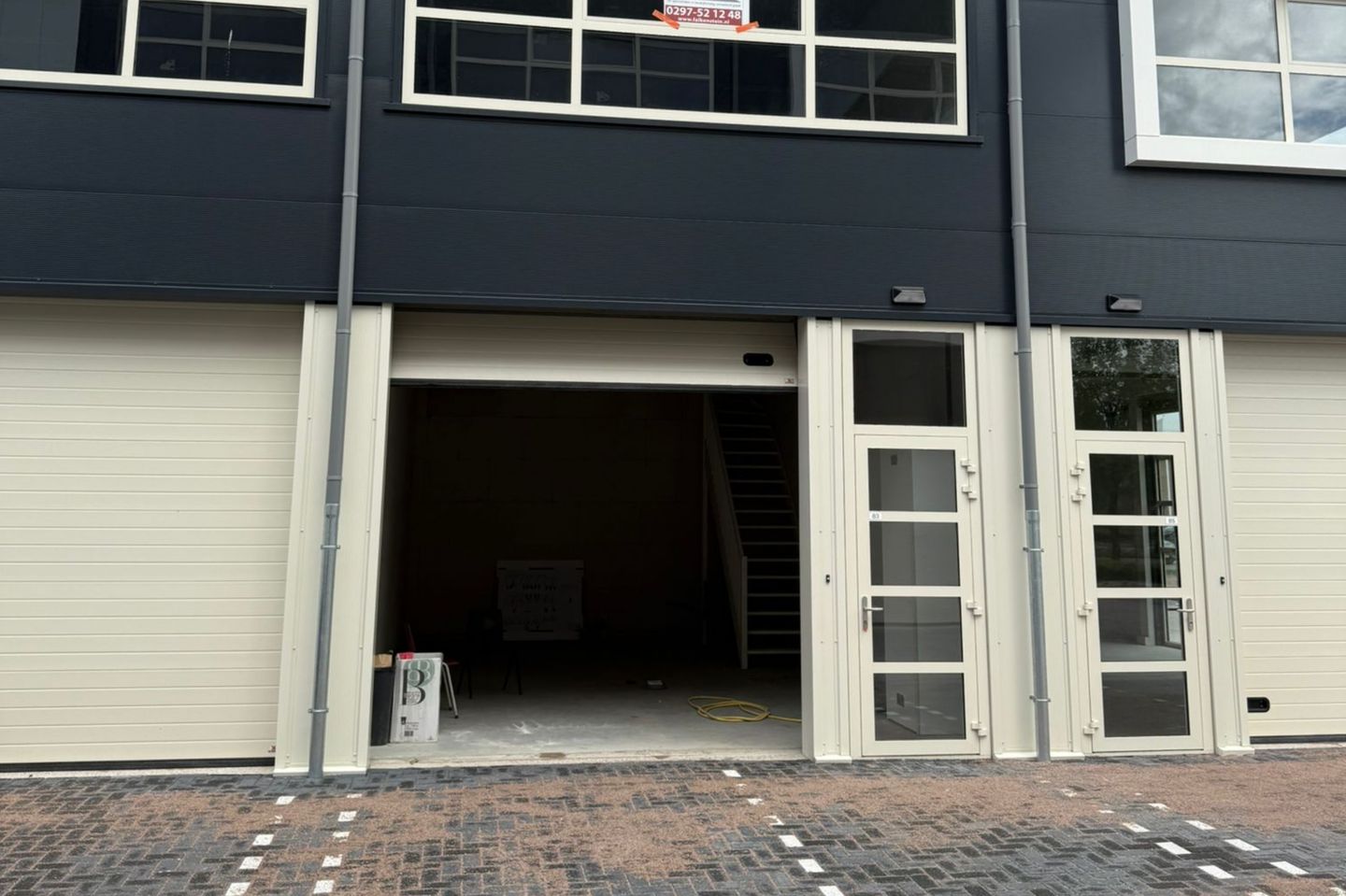 Bekijk foto 2 van Amsterdamseweg 83