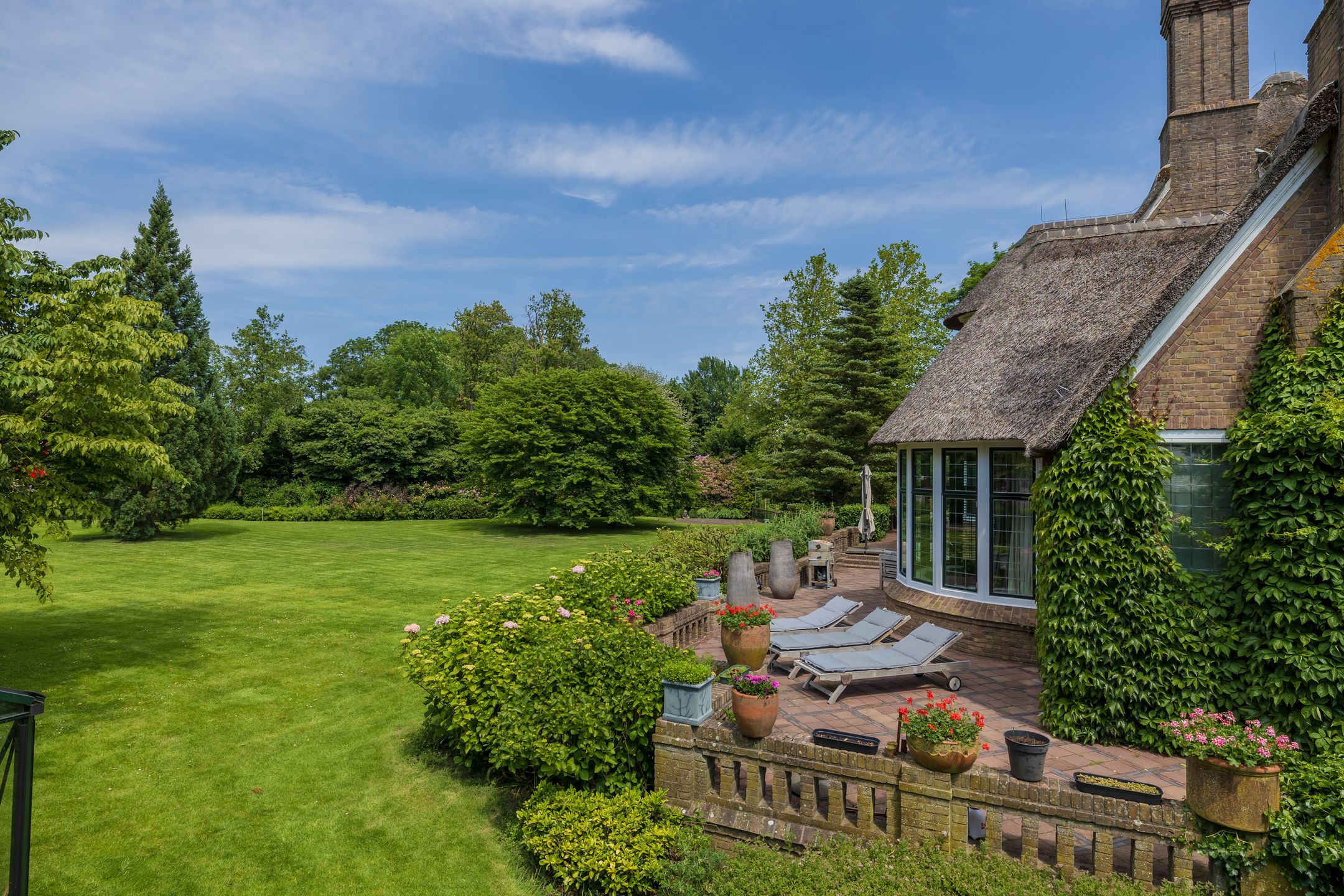 Foto 42 van Oranje Nassaulaan 12