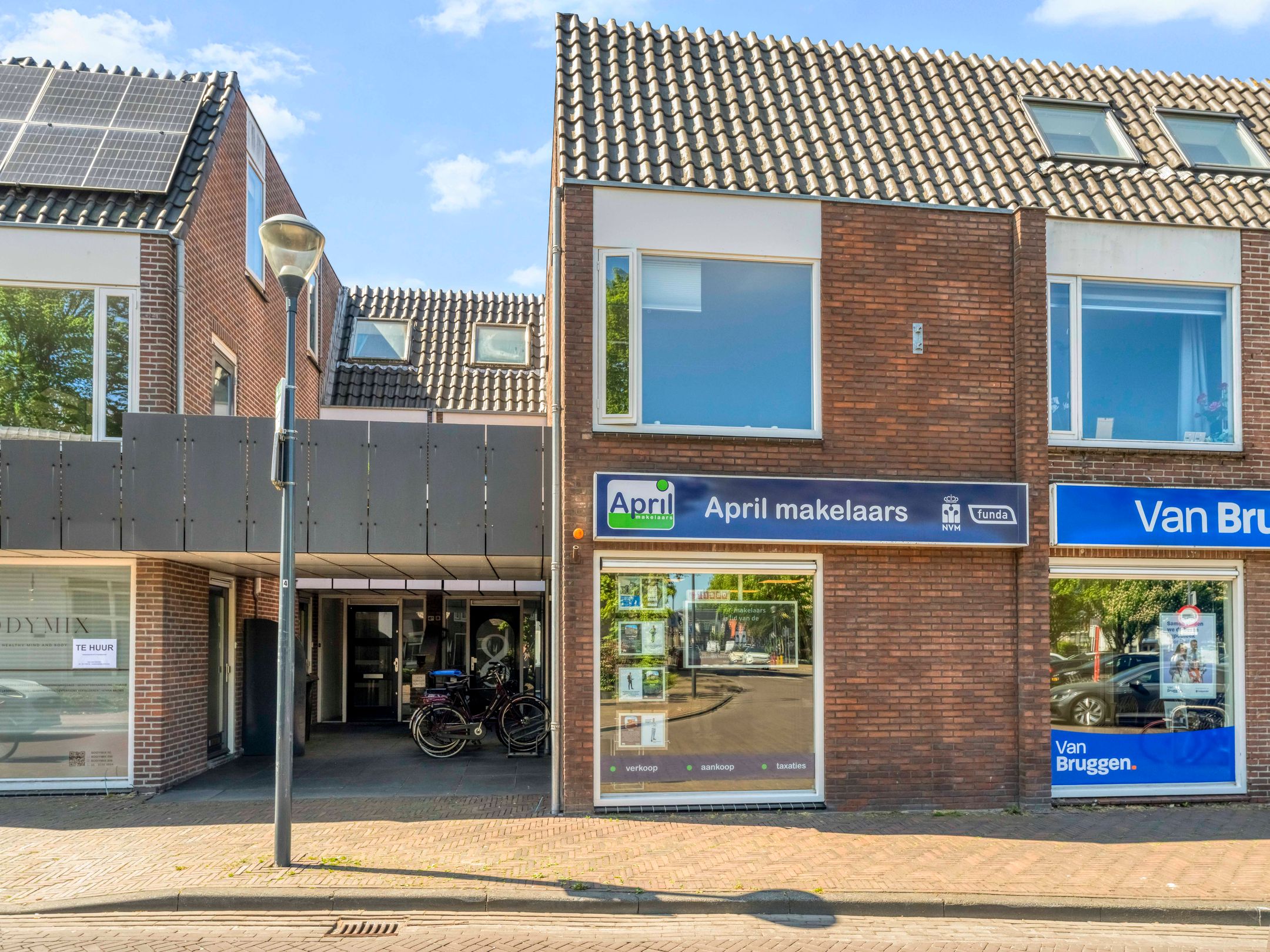 Dorpsstraat 8 