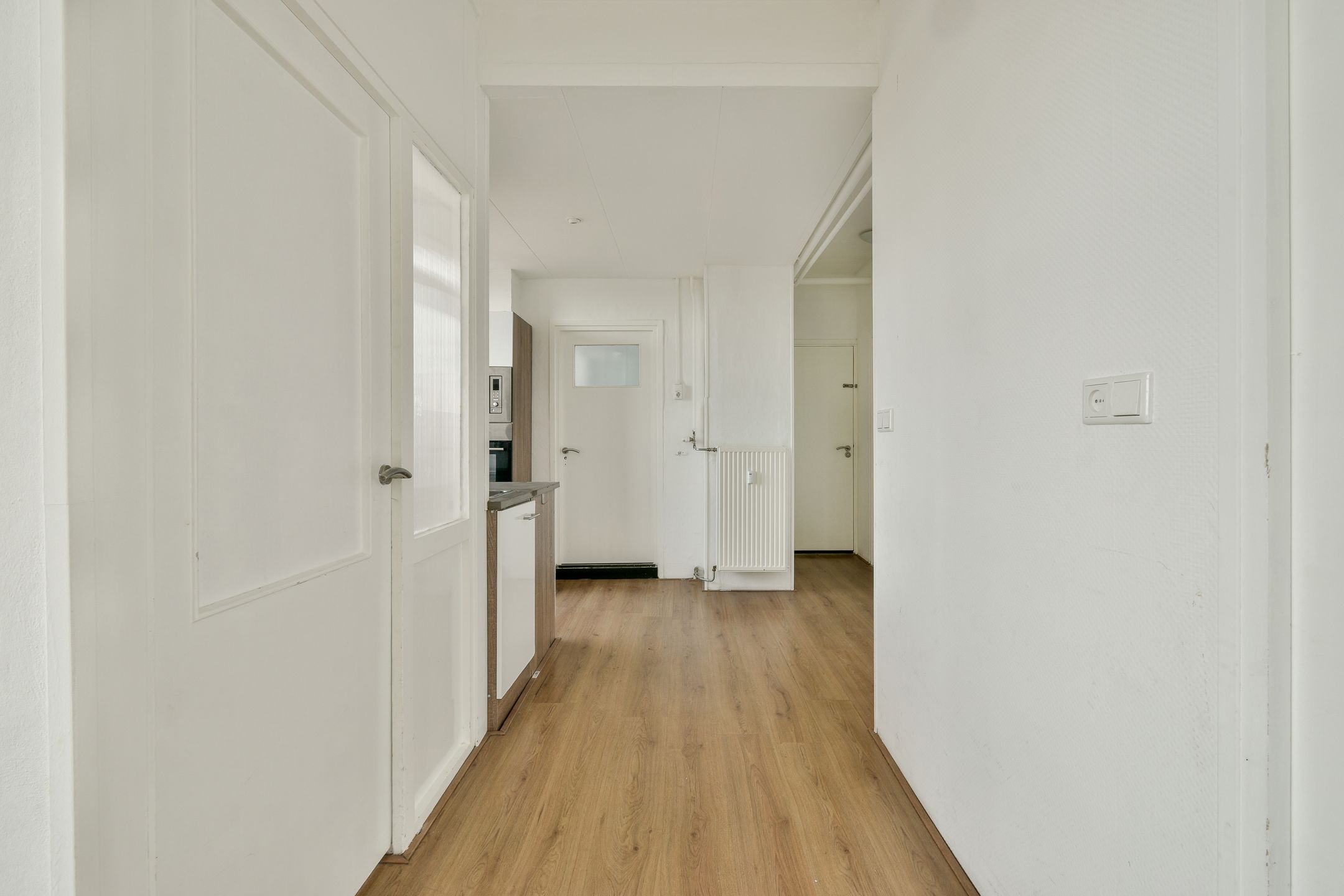 Photo 6 of Cornelis van Vollenhovenstraat 186