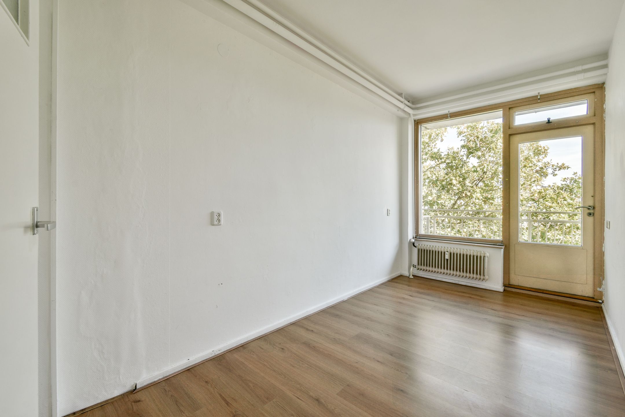 Photo 18 of Cornelis van Vollenhovenstraat 186