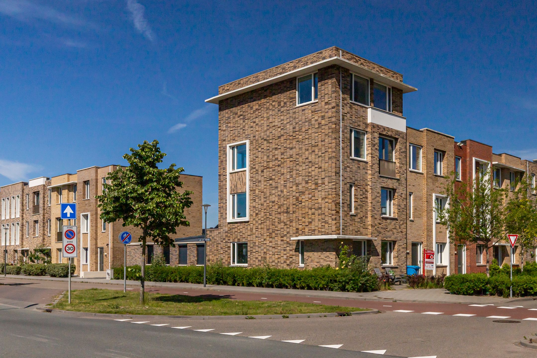 Foto 42 van Parelmoervlinderlaan 1