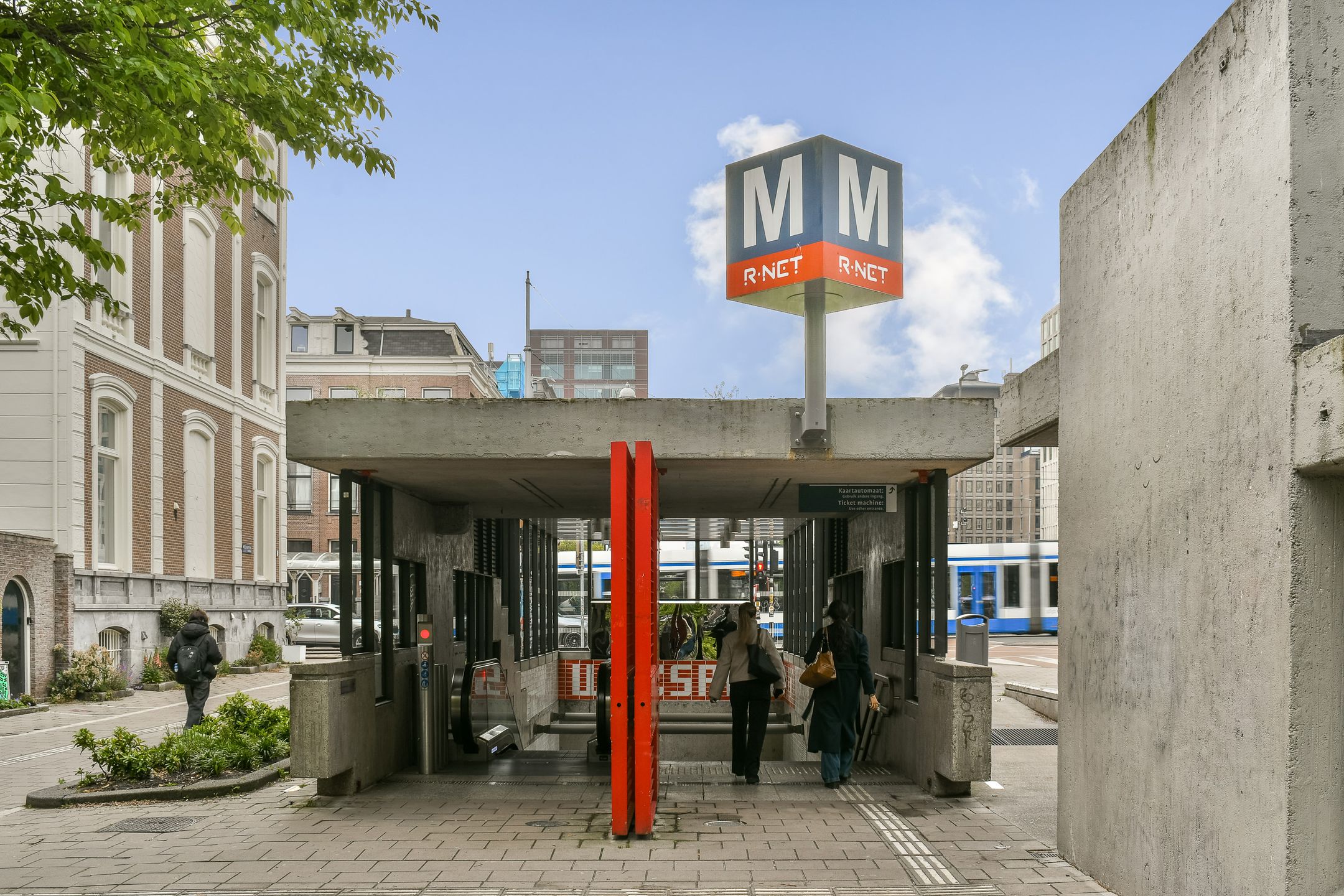 Photo 15 of Weesperplein 19-B