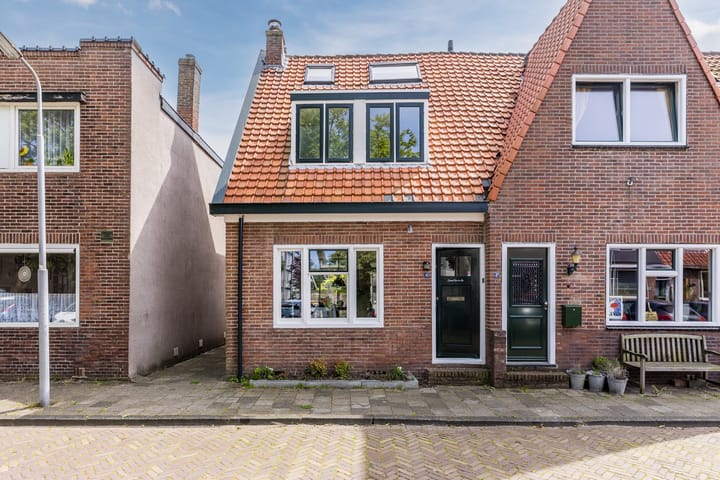 Foto 4 van Tuinstraat 45