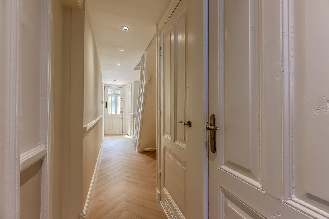 Photo 28 of Gerard Reijnststraat 58