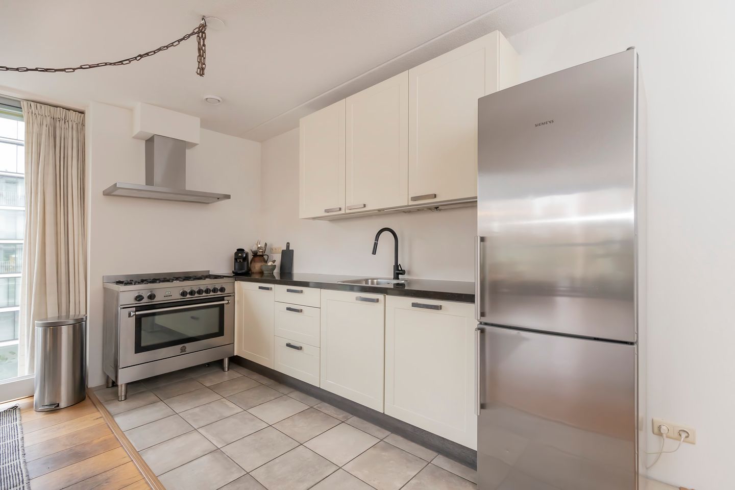 Foto 20 van Th. K. van Lohuizenlaan 252