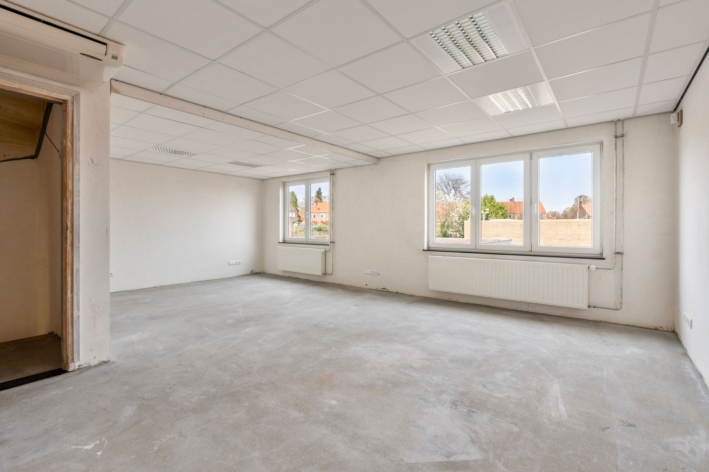 Bekijk foto 5 van Spoorstraat 48