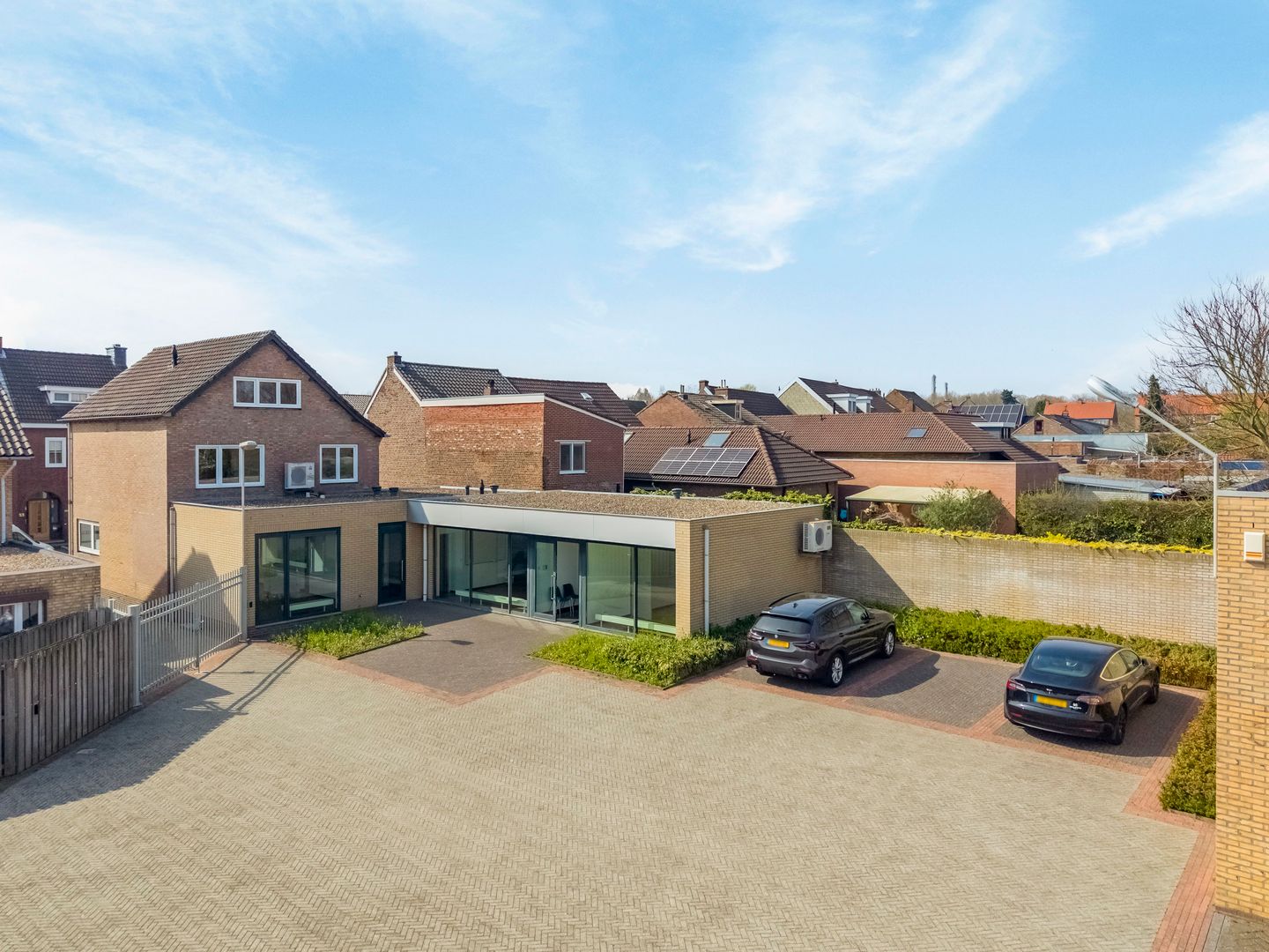 Bekijk foto 4 van Spoorstraat 48