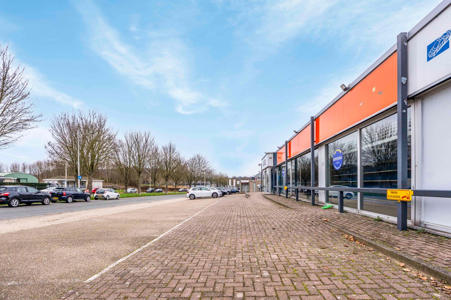 Bekijk foto 2 van Strijthagenweg 127
