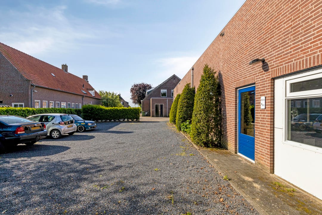 Photo 86 of Kapelstraat 30