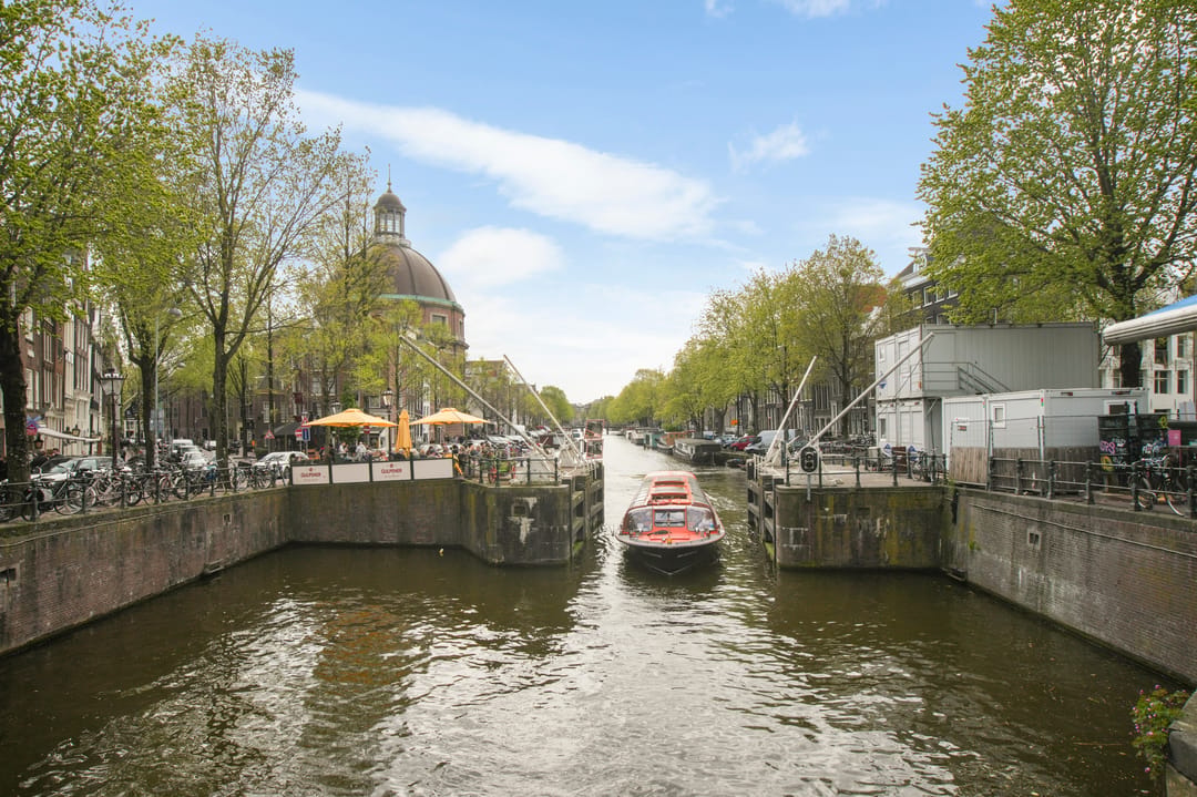 Photo 37 of Haarlemmerstraat 24-1