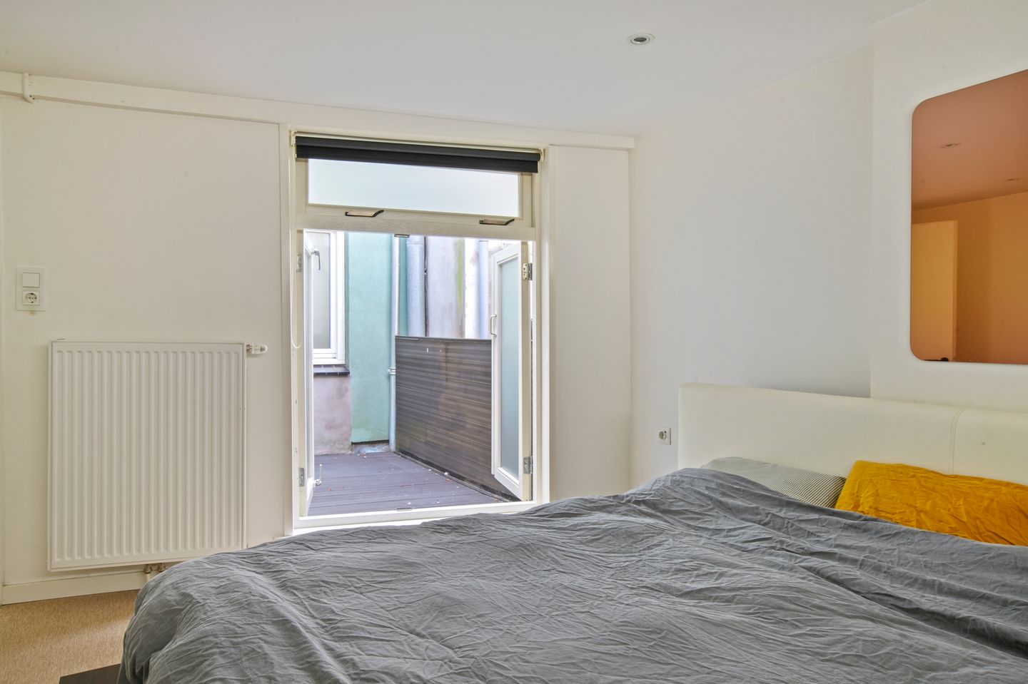 Photo 19 of Haarlemmerstraat 24-1