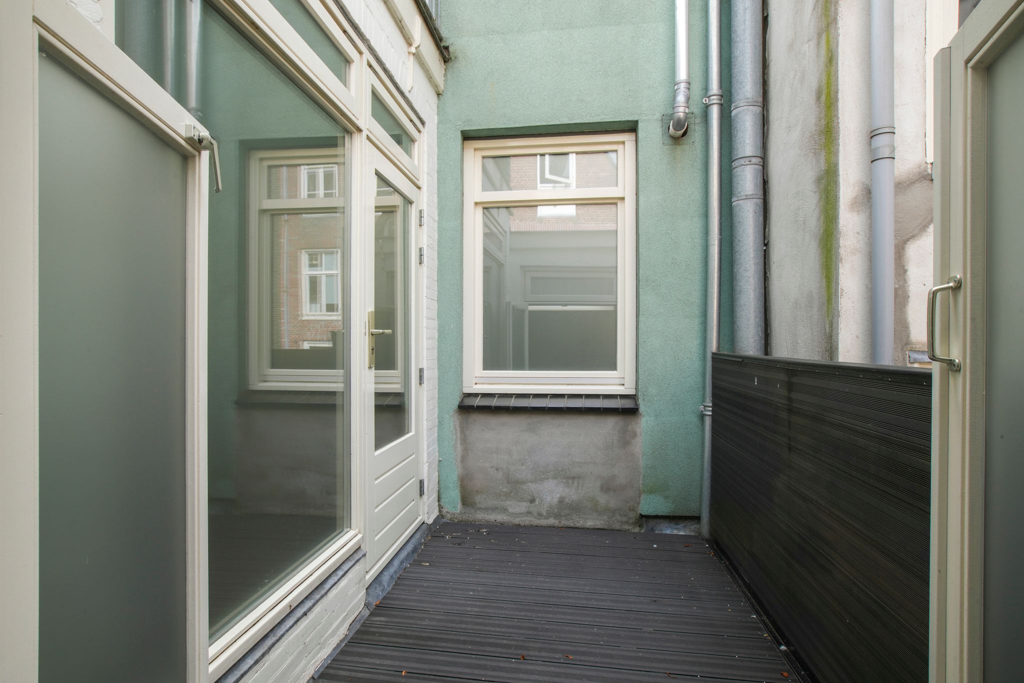 Photo 21 of Haarlemmerstraat 24-1