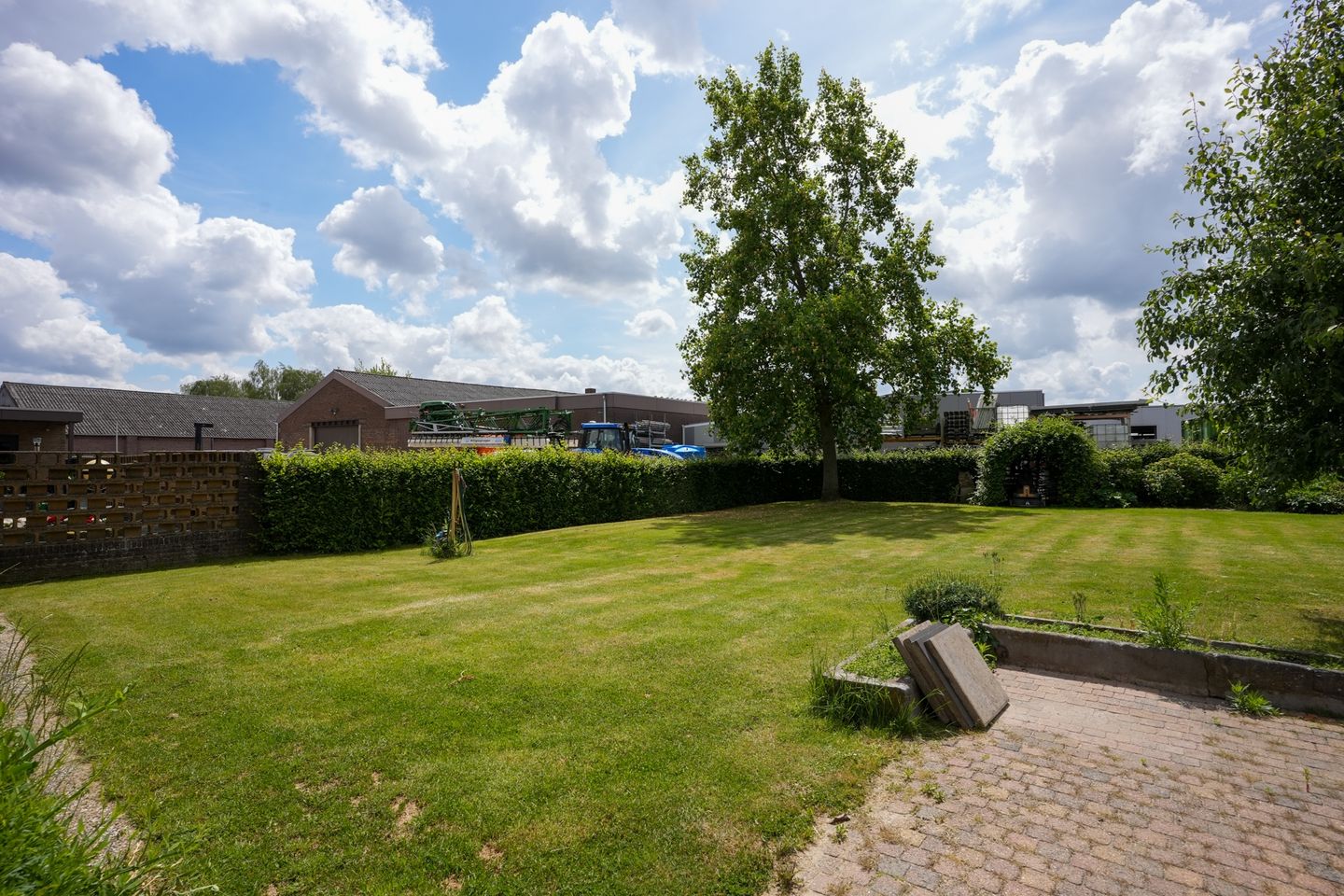 Photo 49 of Wattstraat 8