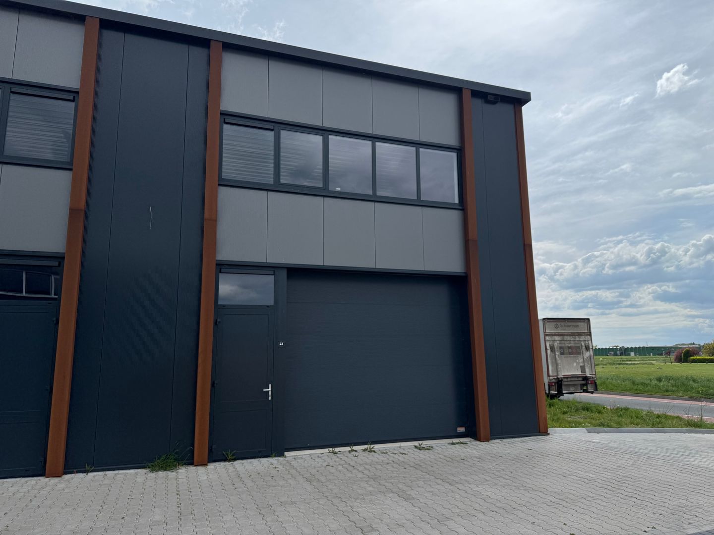View photo 4 of De Drie Kronen 22