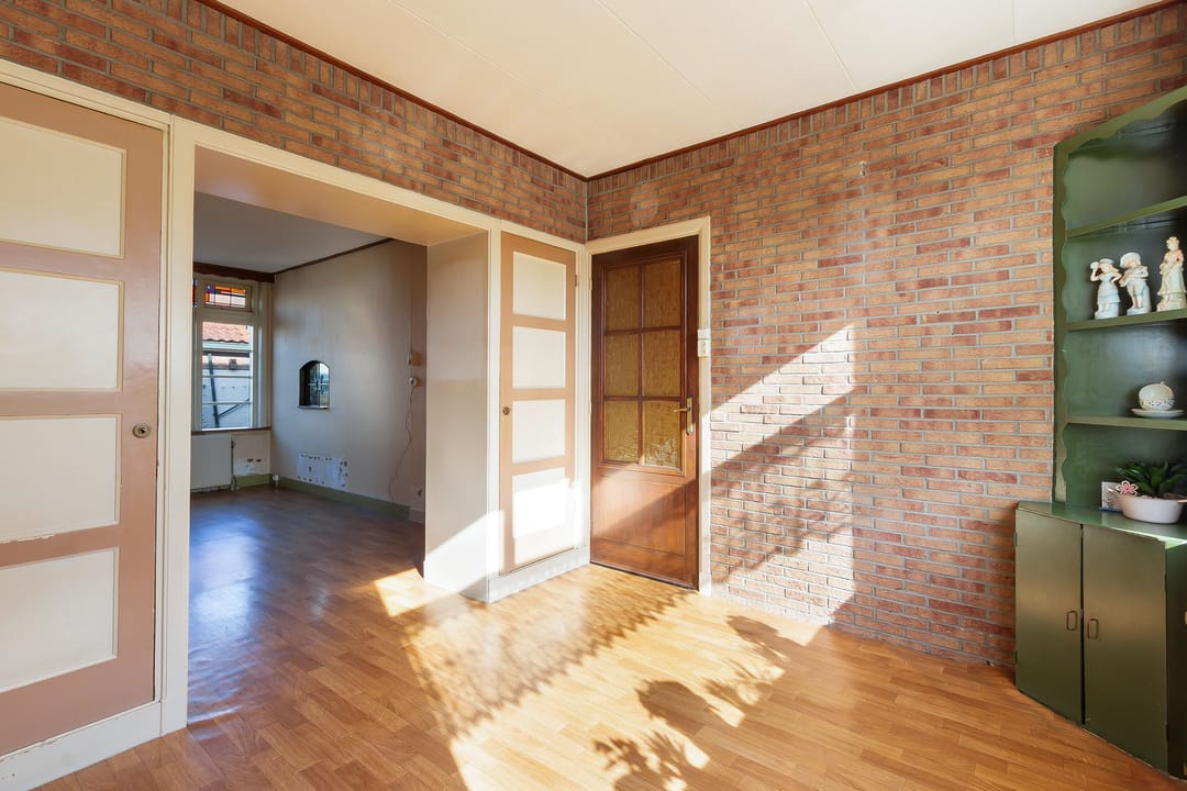 Photo 8 of Camphuijzenstraat 42