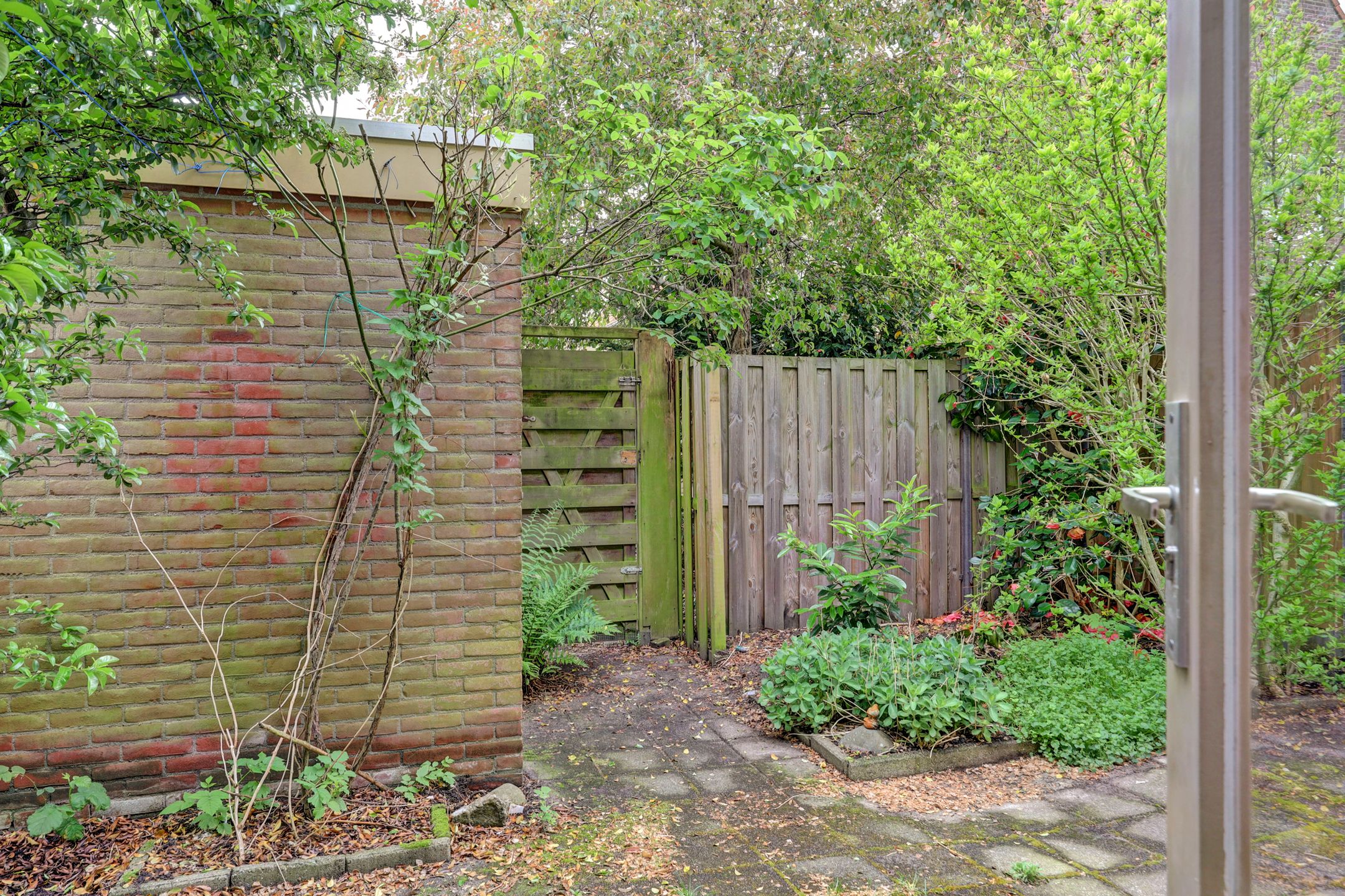 Photo 21 of Middenweg 410