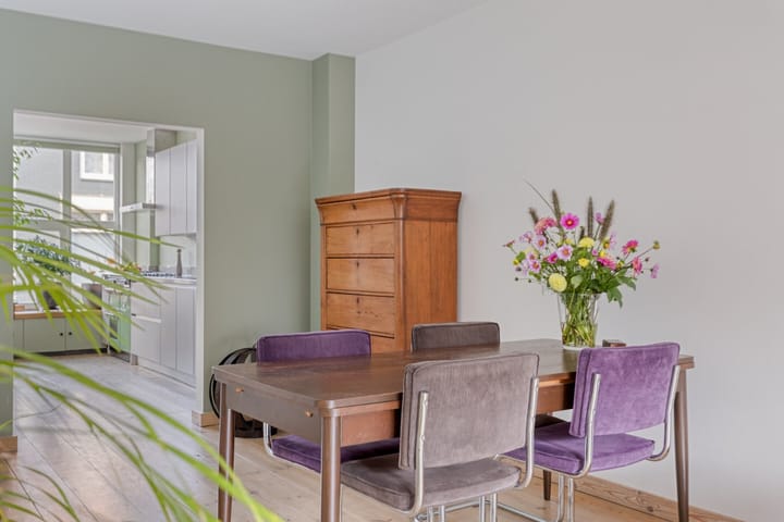 Tussenwoning te koop: Markt 15, Ijzendijke