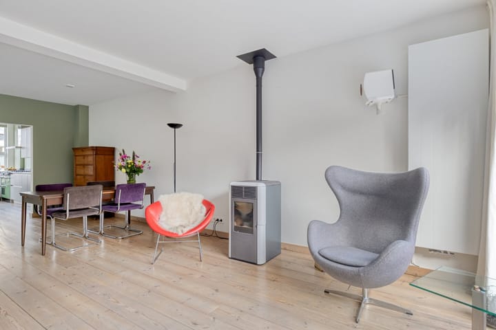 Tussenwoning te koop: Markt 15, Ijzendijke