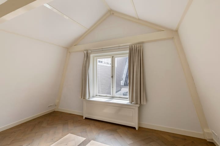 Foto 3 van Keizersgracht 145-3