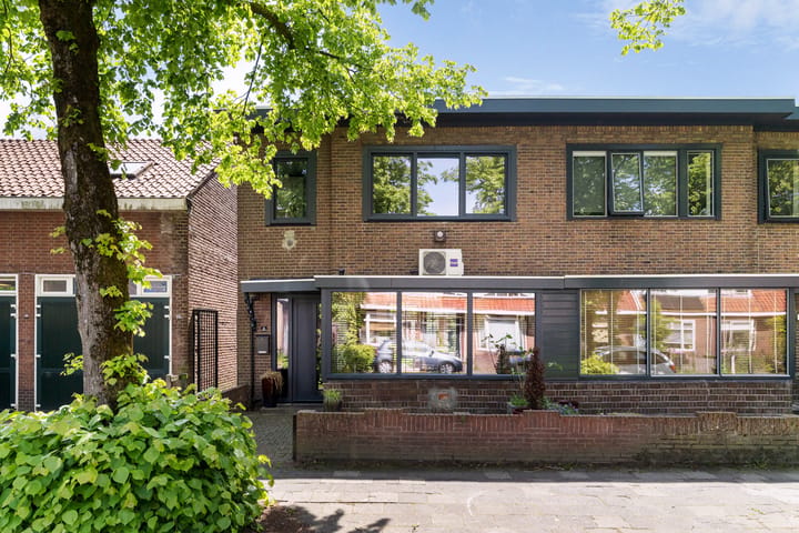 Pioenstraat 18