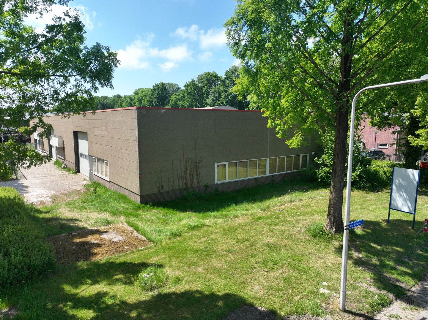 Bekijk foto 3 van Industrieweg 14