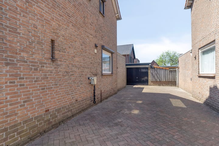 Foto 5 van Lijsterbesstraat 3