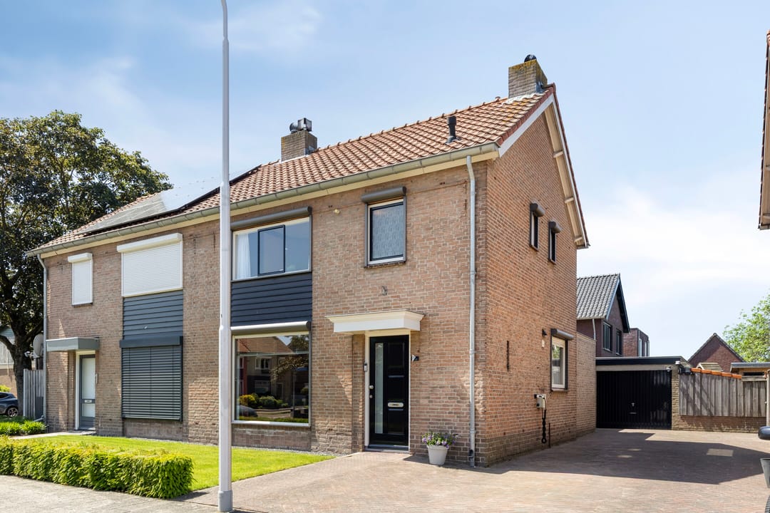 Photo 1 of Lijsterbesstraat 3