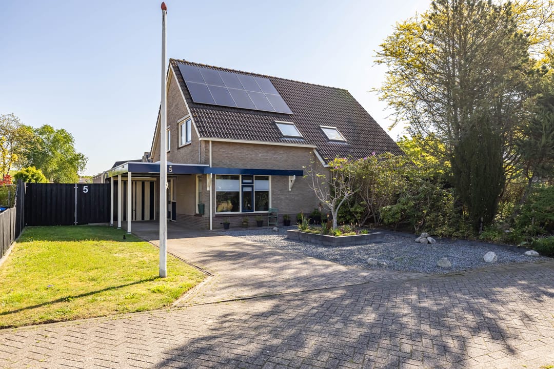 Foto 1 van Westrup 5
