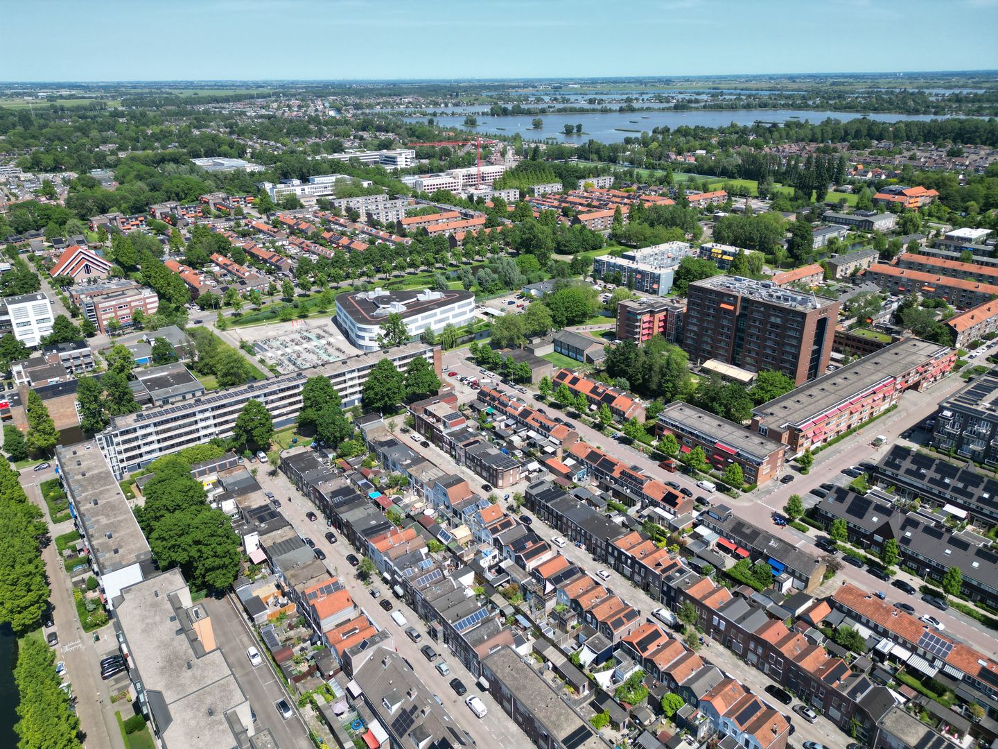 Photo 34 of Graaf van Bloisstraat 86