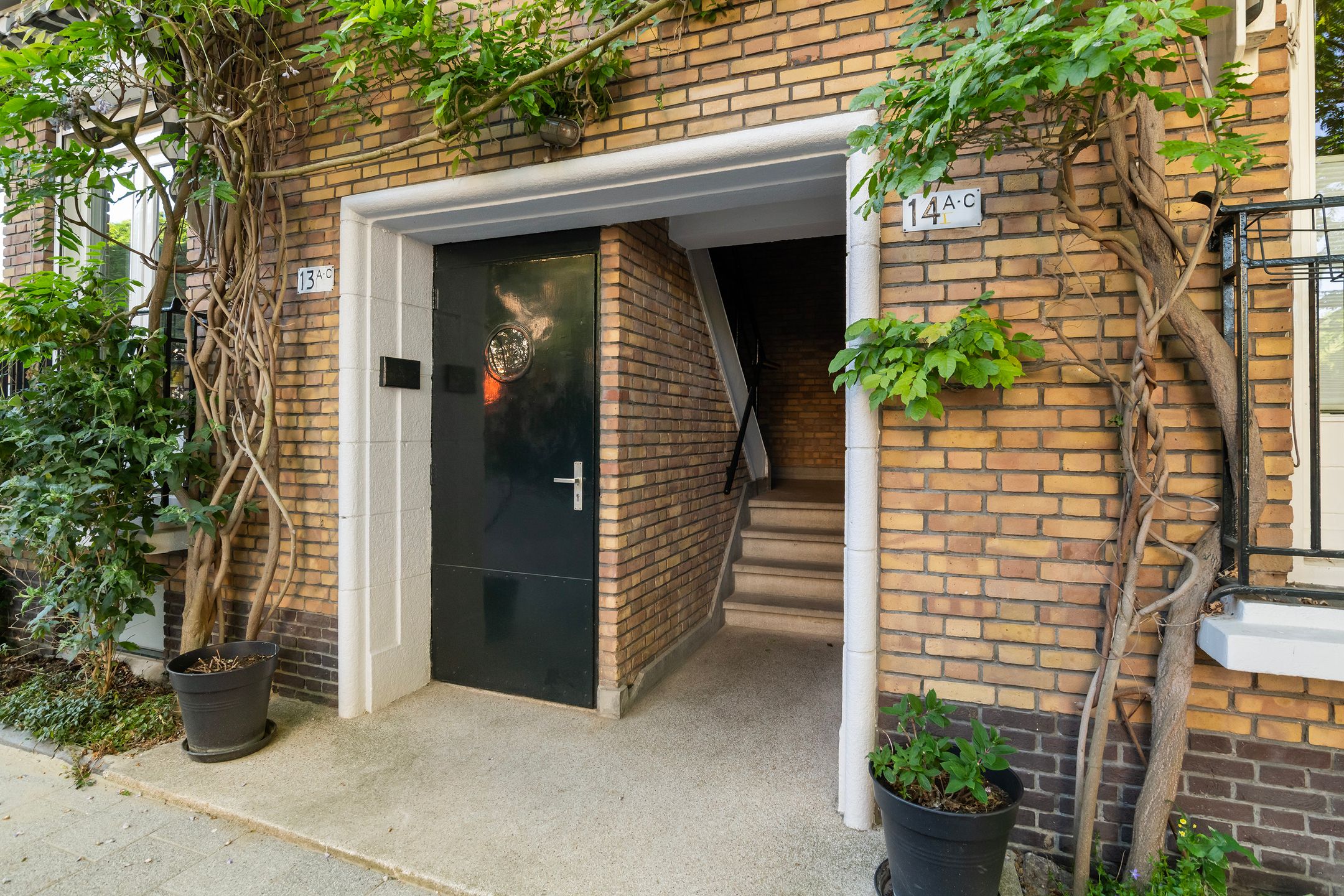 Photo 3 of Hebronstraat 14-B