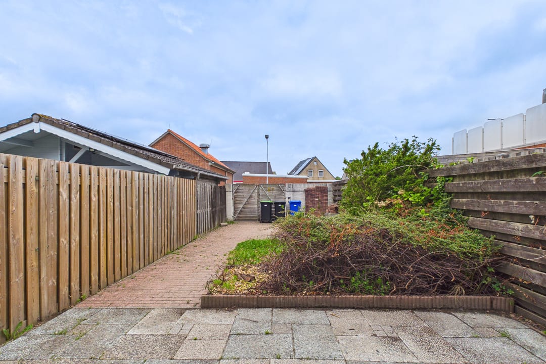 Photo 32 of Weststraat 10