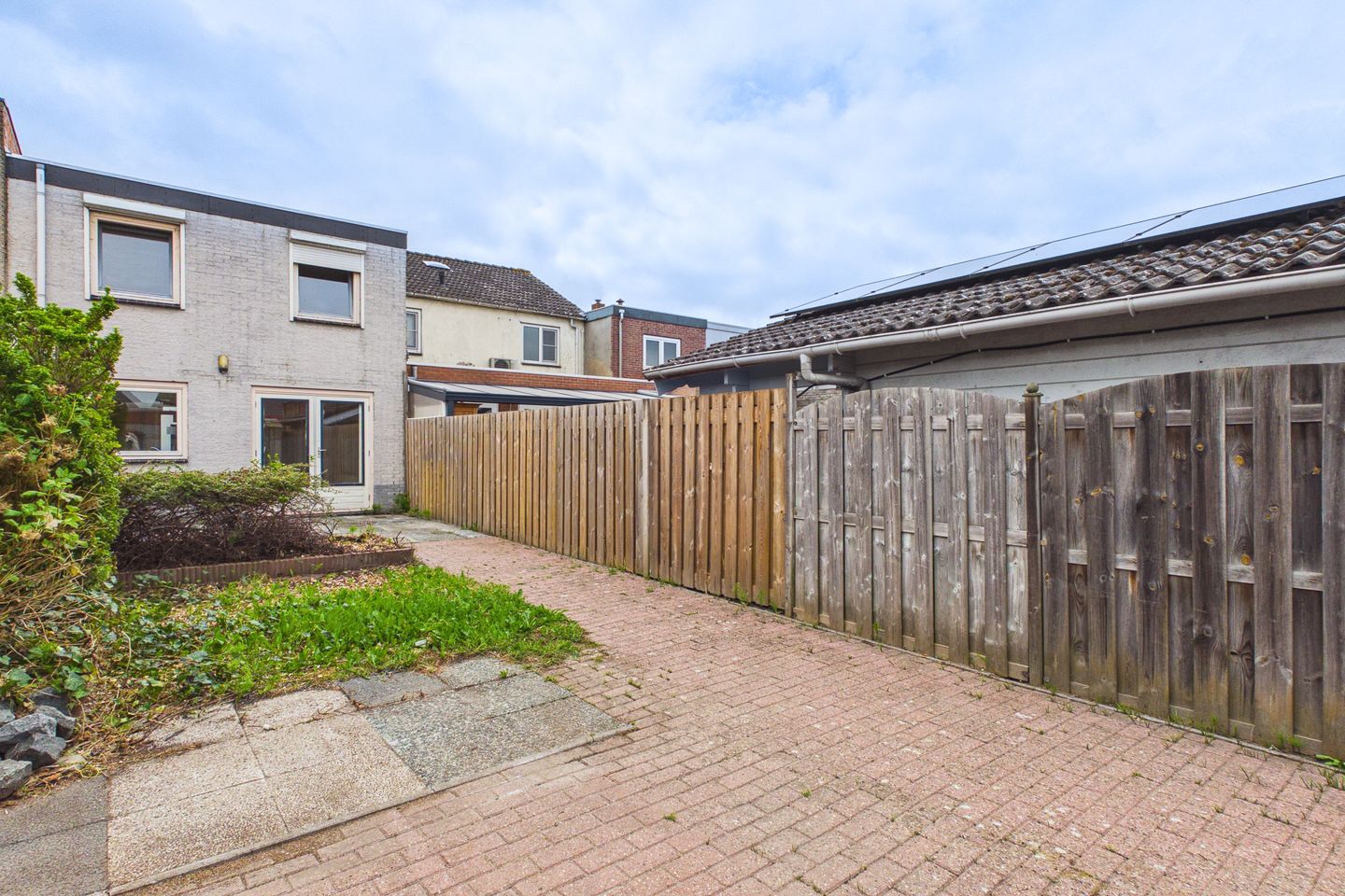 Photo 34 of Weststraat 10