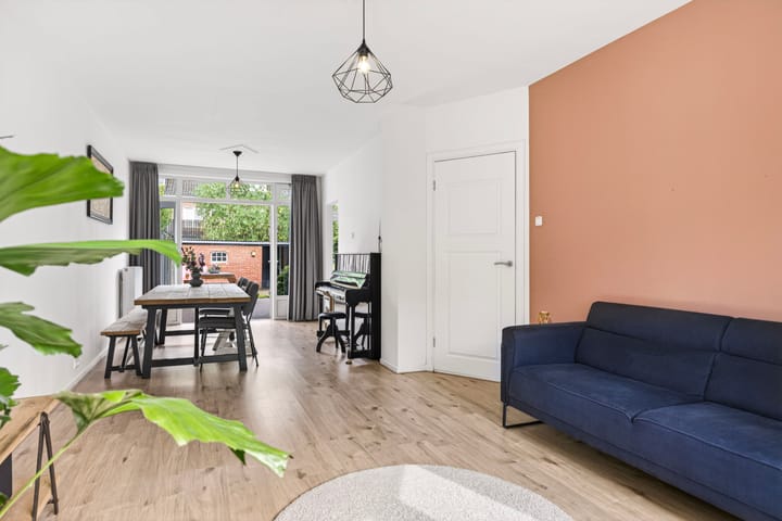 Foto 4 van Pinksterbloemstraat 30