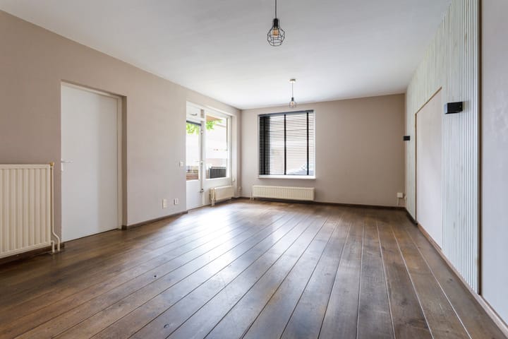 Photo 2 of Sint Sebastiaanstraat 6