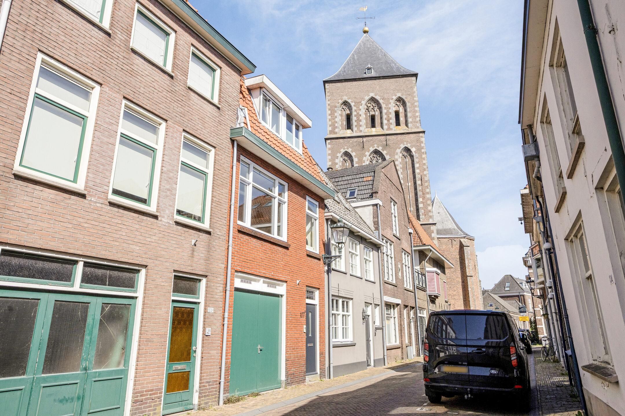Buiten Nieuwstraat 107-I 107 I