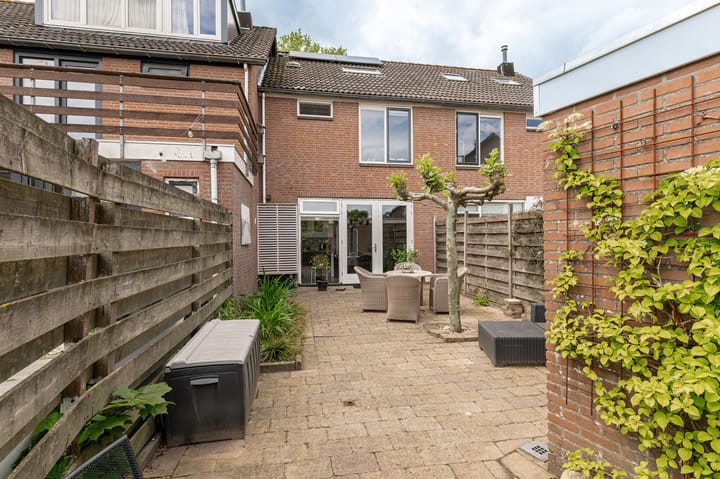 Photo 3 of Pinksterbloem 2