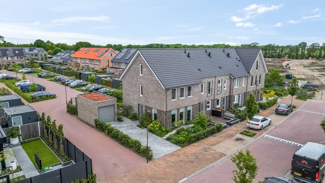 Photo 41 of G. van den Bornstraat 2