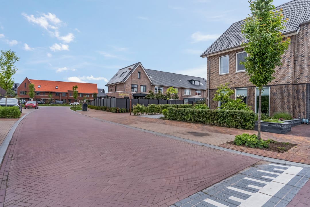 Photo 7 of G. van den Bornstraat 2