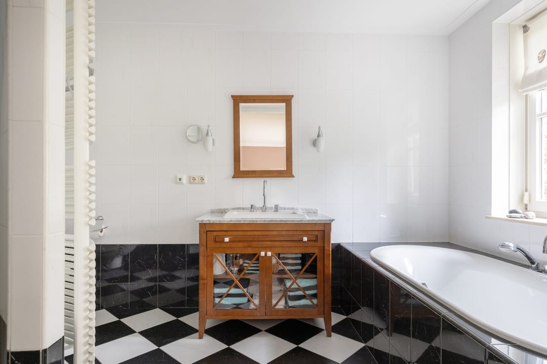 Spacious Detached Villa with Large Garden in Bilthoven — 31