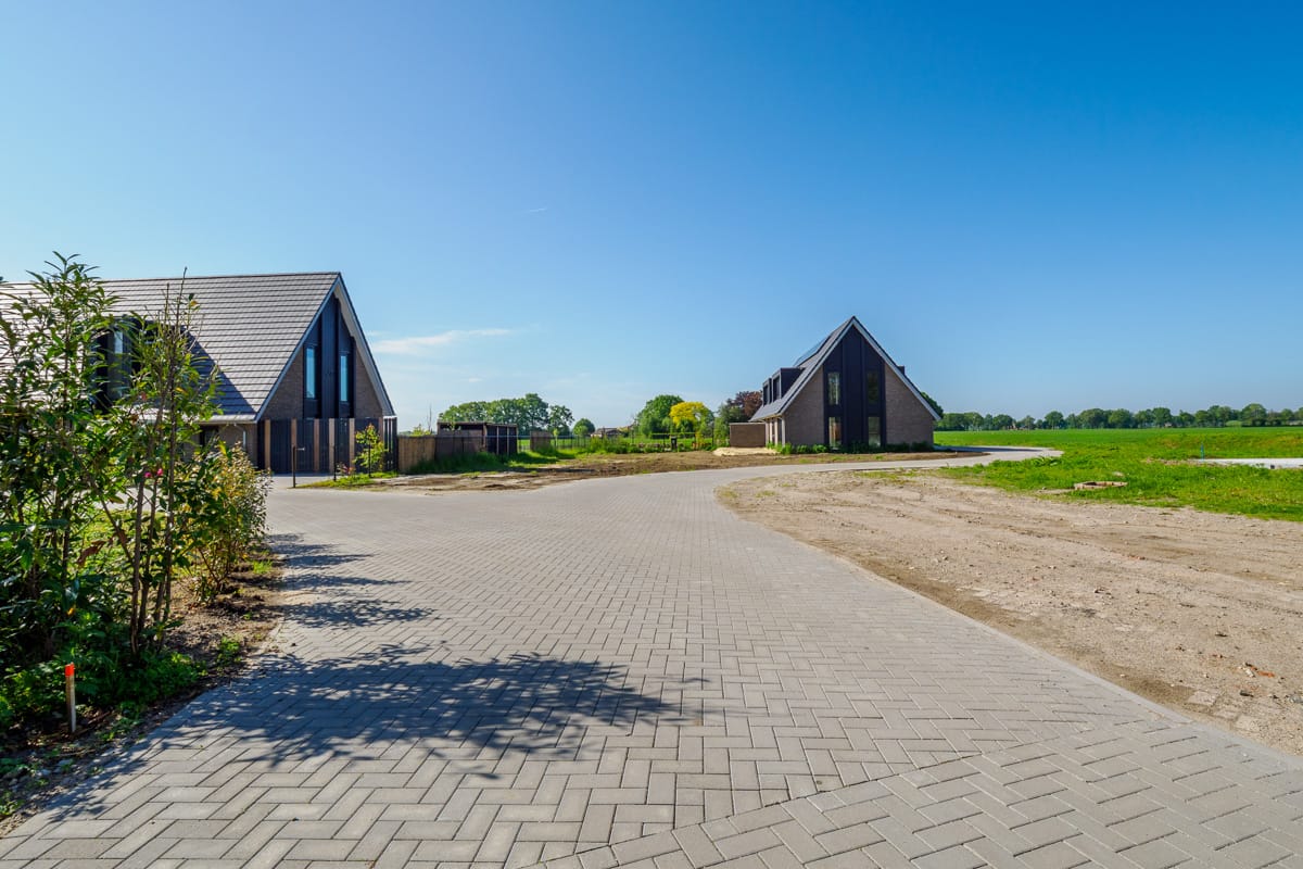 Photo 12 of Almeloseweg 15-C
