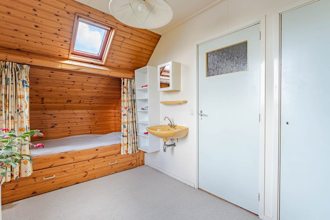Character Detached Home with Garden in Boskoop — 22