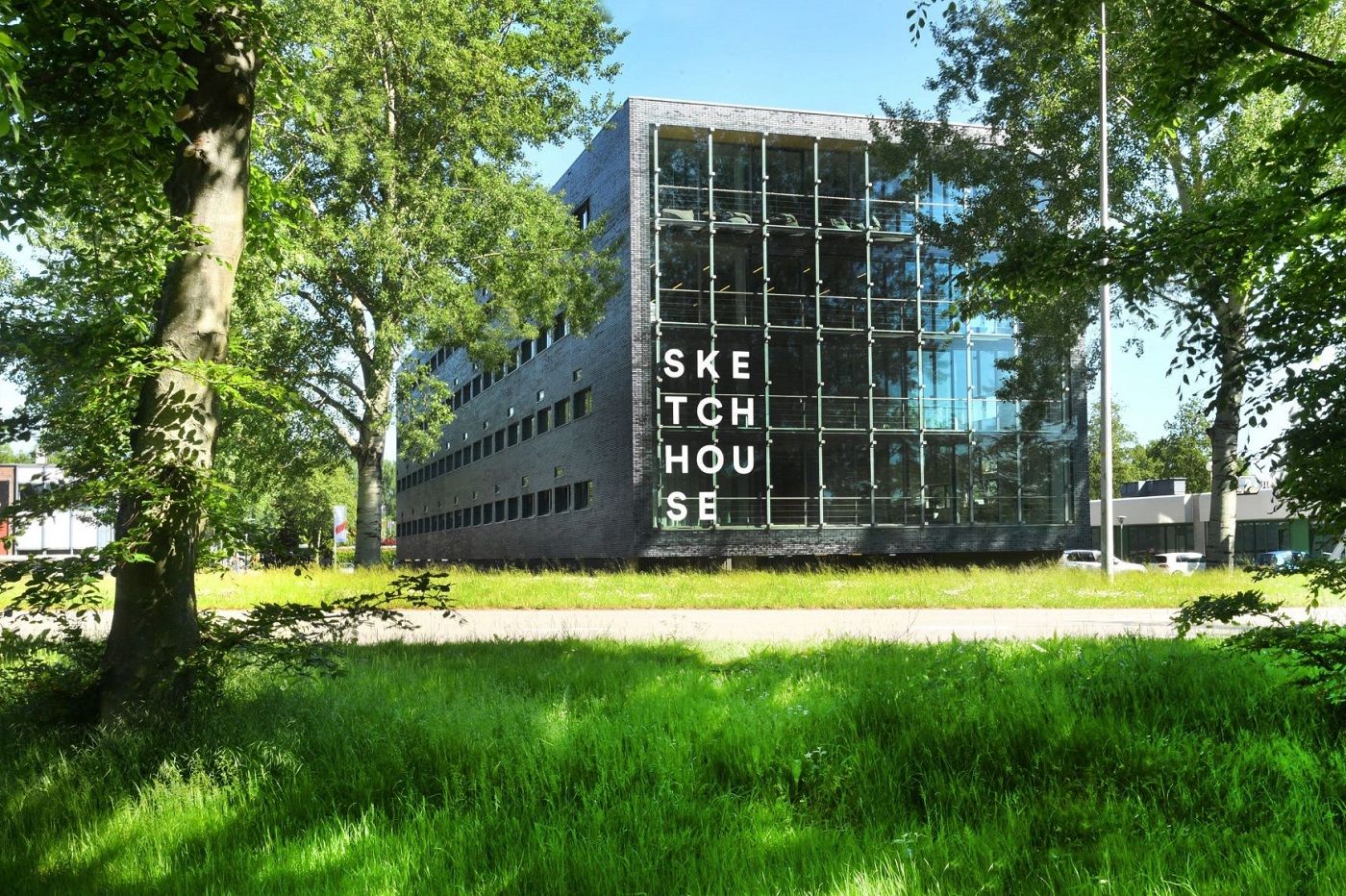 Bekijk foto 2 van Randstad 22 15