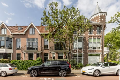 Uit den Bosstraat thumbnail